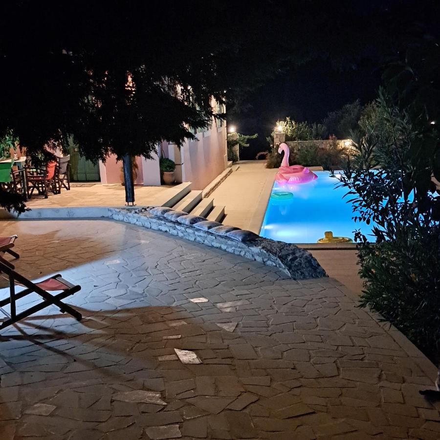 Country Villa Atheras Exterior photo